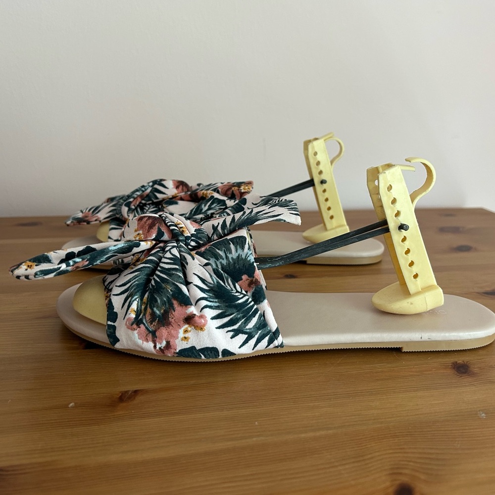 H&M Sandals - Picture 10 of 15